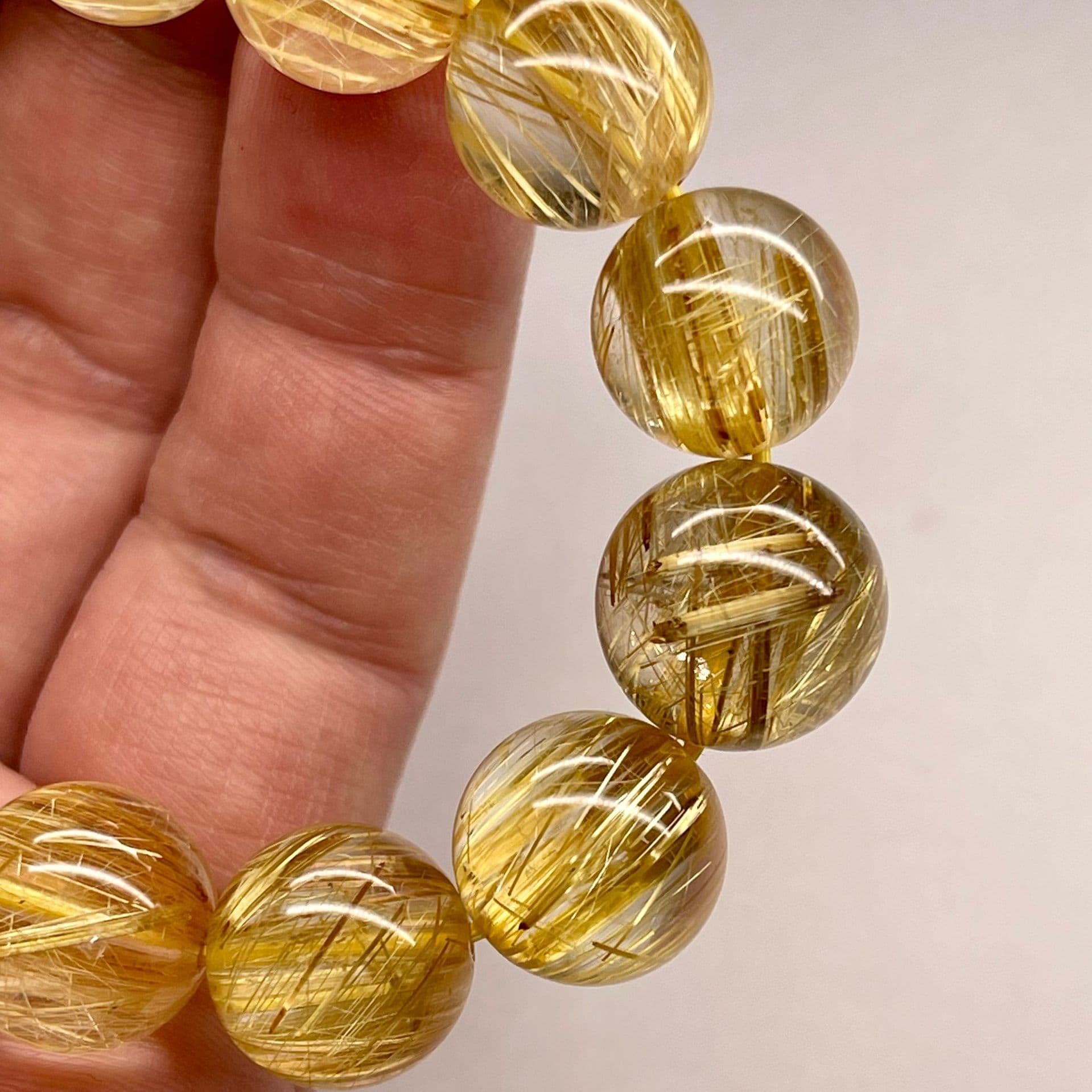天然石ブレスレット 最高品質タイチンゴールドルチル 14.5~13.5mm 19cm